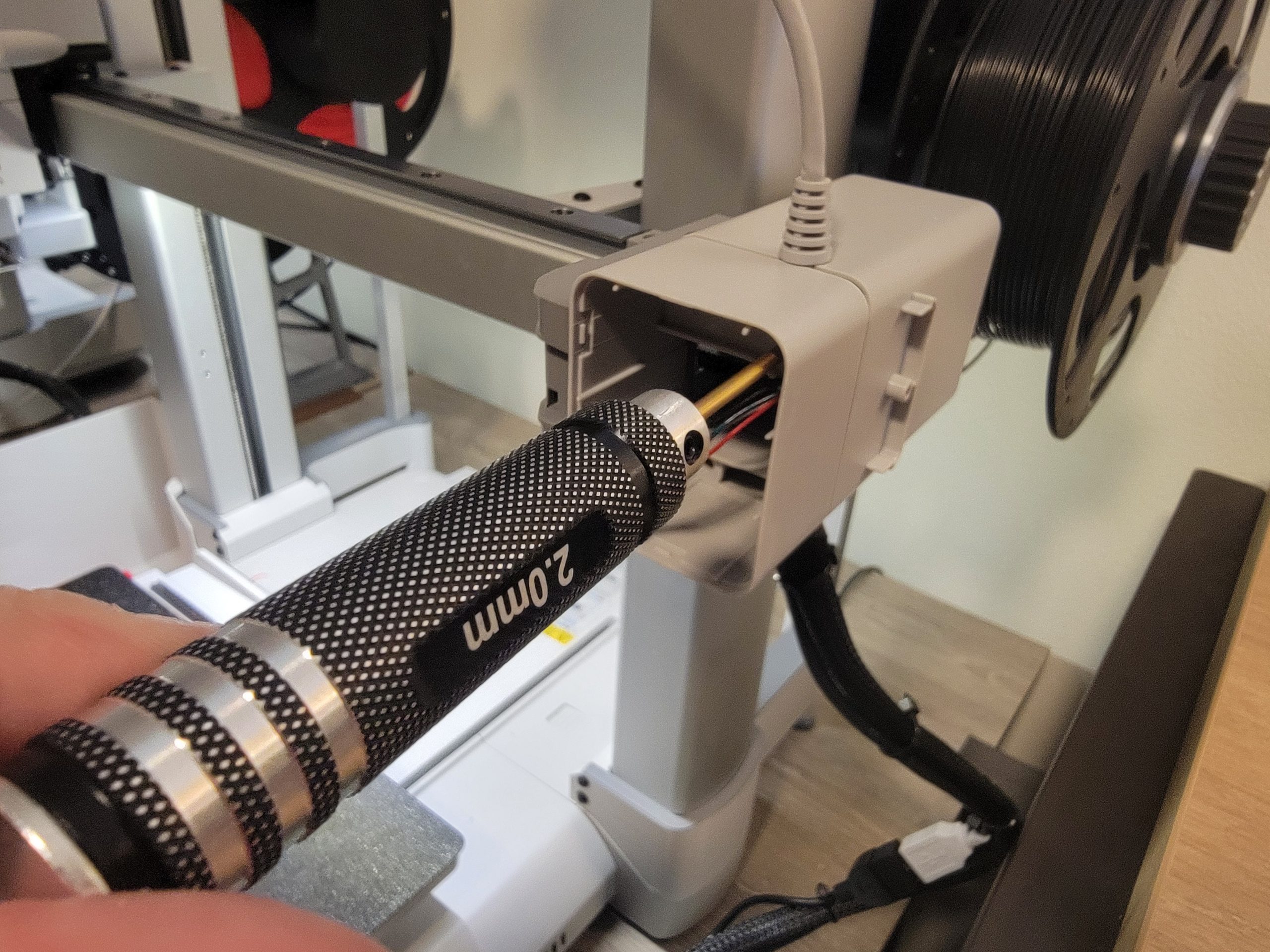 Upper y-axis pulley