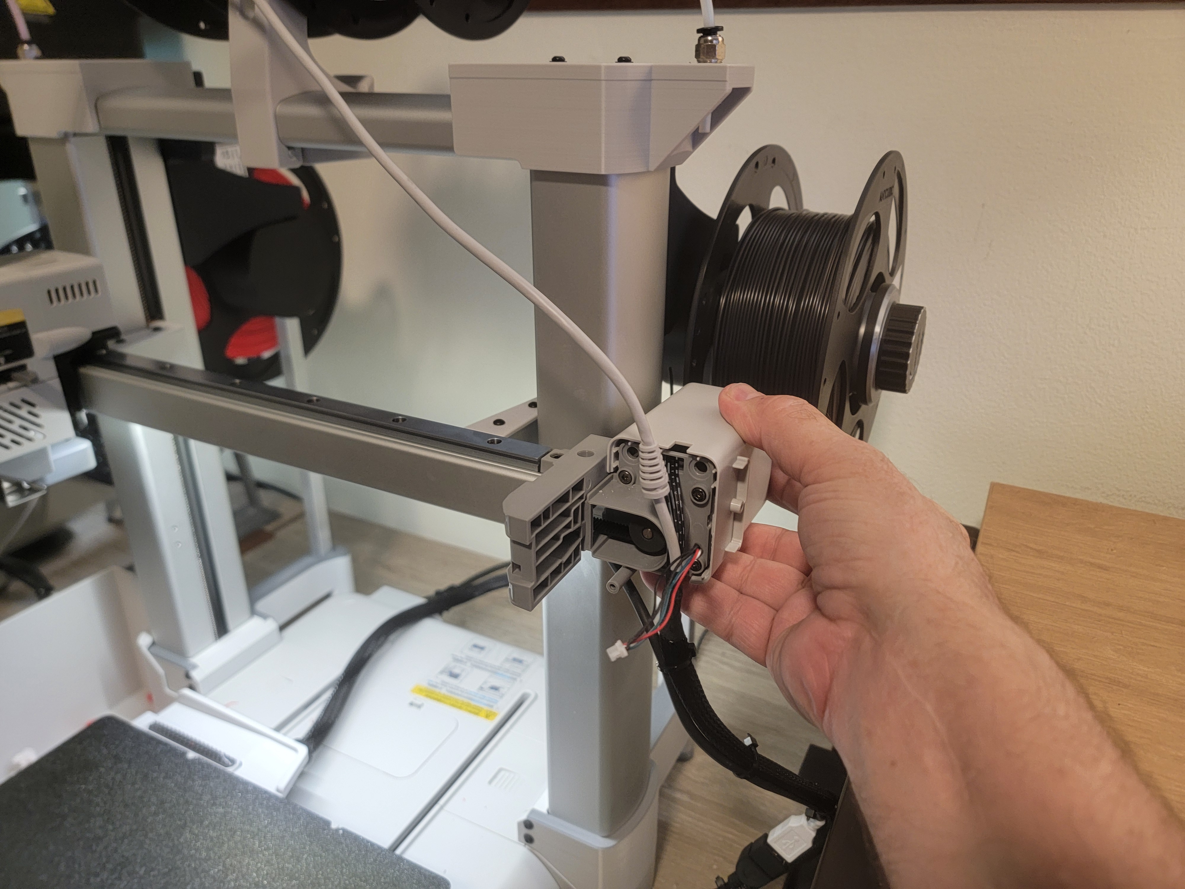Upper y-axis pulley