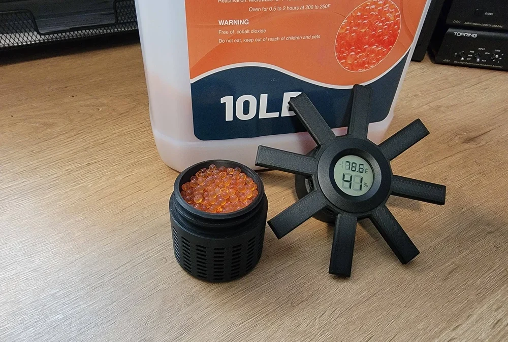 Desiccant Containers for Filament Spools.