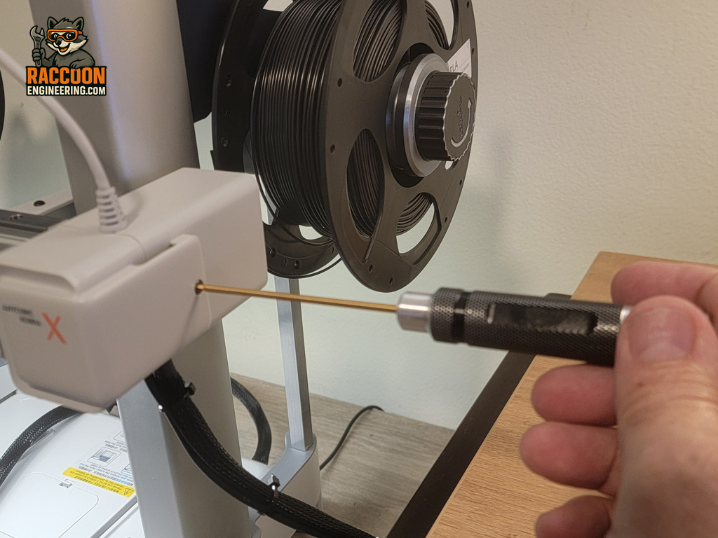 Upper y-axis pulley